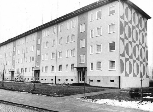 historisches Foto WG Elbstrom fertiger 4-stöckiger Wohnblock